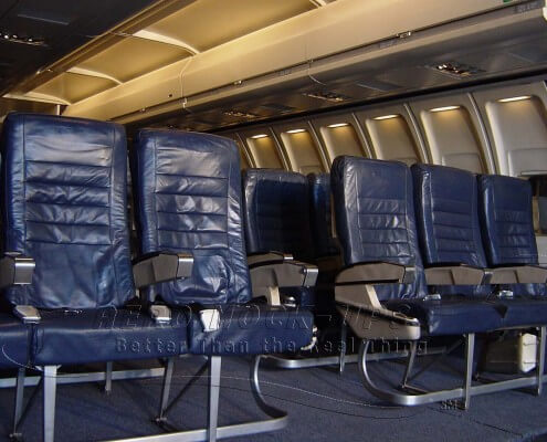 21-3 CC, 737 - Triple, Blue leather in 20' "Rolling" cabin