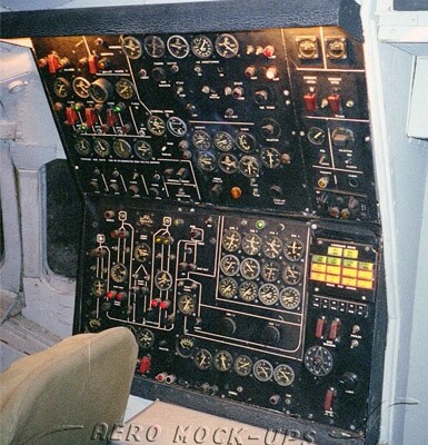 13-2 707 Cockpit - FE panel