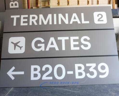 32-252 Sign - Terminal 2, Gates Lt B20-B39