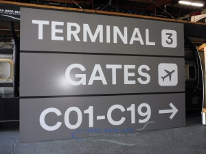 32-253 Sign - Terminal 3, Gates Rt C01-C19